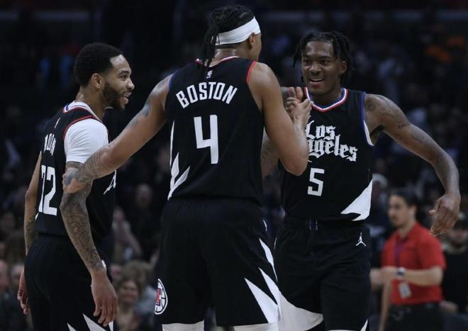 马雷斯卡：帕尔默不太可能踢阿森纳；佩德里受伤是足坛的损失（马雷斯卡：帕尔默恐无缘对阵阿森纳，佩德里受伤令足坛受损）