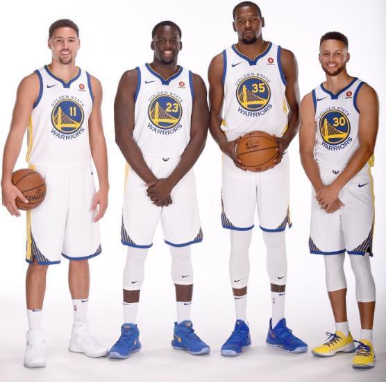 掘金约基奇三双末节爆发（掘金核心约基奇轰三双，末节接管比赛）