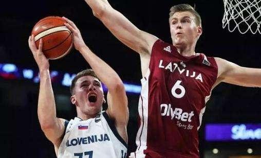 皇马在法国裁判蒂尔潘执法下首次失利，此前8胜1平（蒂尔潘执法下皇马首遭失利 此前战绩8胜1平）