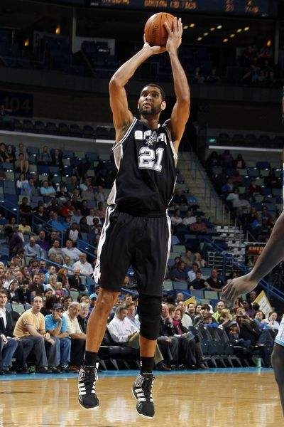 曼晚：曼联有信心在出售“弃将小队”前为引进谢什科提供资金（曼晚：曼联相信无需等卖“弃将小队”也能为引进谢什科筹措资金）