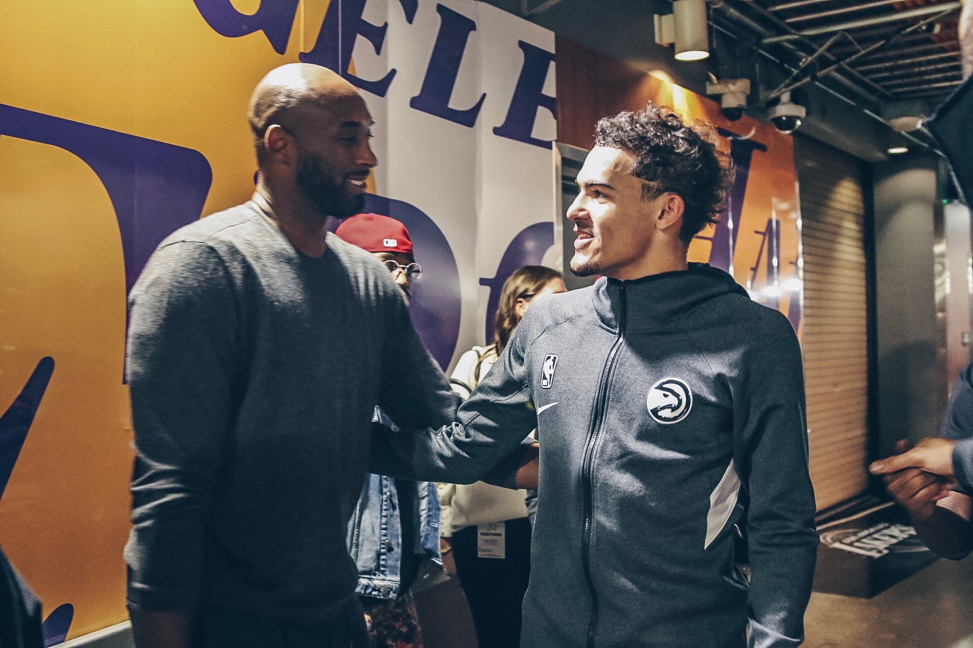 米体：斯帕莱蒂满意戴维表现，可能让他在都灵德比中首发（米体：斯帕莱蒂看好戴维发挥，或让其在都灵德比首发）