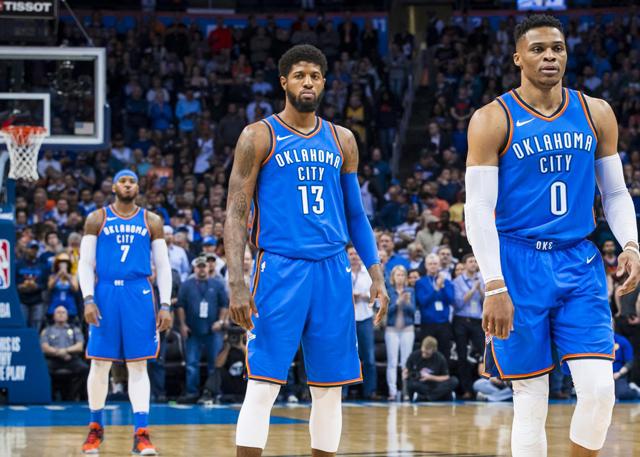 有前科！快船去年曾将塔克和海兰德送回家，后面二人均被交易（并非首次！快船去年曾遣返塔克与海兰德，随后二人先后被交易）