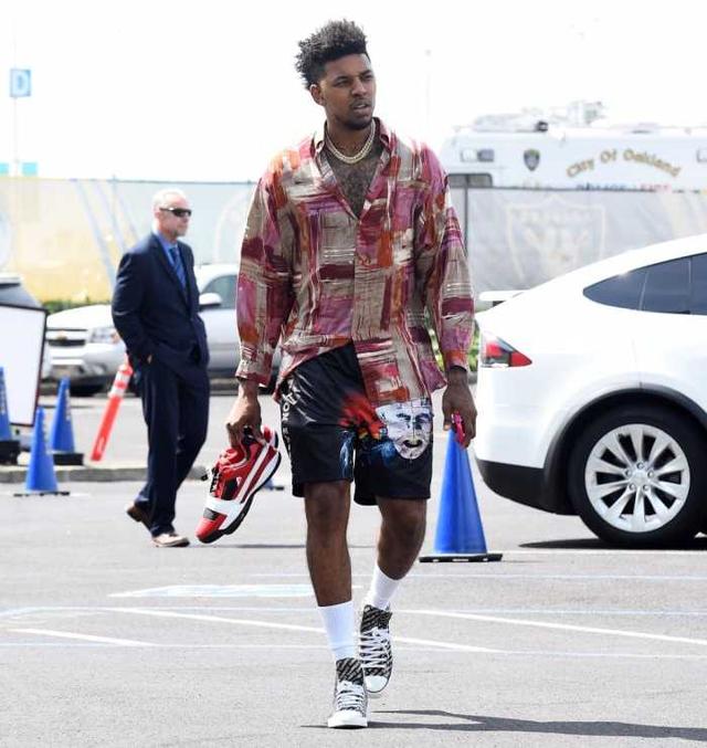 巴萨近16次对阵阿拉维斯保持不败，两队近26次交手巴萨仅1负（巴萨对阿拉维斯16战不败，近26次交锋仅输1场）