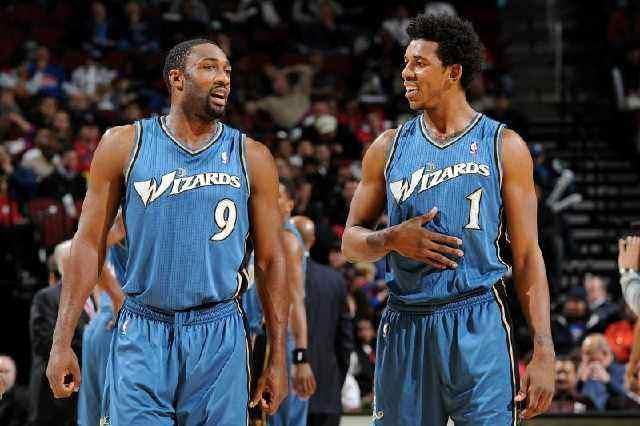 田中碧谈弗朗西斯受伤：真的很抱歉，祈愿他尽快恢复回归赛场（田中碧谈弗朗西斯伤情：深表歉意，盼其尽快康复重返赛场）