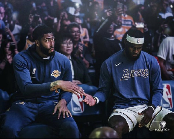 每体：德科跟奥尔莫和霍安的经纪人会面，交流球员目前状况（每体：德科与奥尔莫、霍安的经纪团队会晤，沟通球员近况）